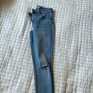 Madewell Curvy Roadtripper Jeans Size 28 Women’s